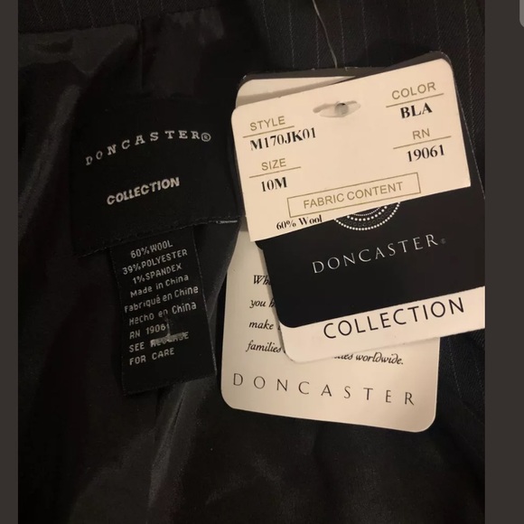 Doncaster Pinstripe Jacket Black Zipper Pockets - Picture 6 of 6